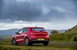 Kia Rio, rear quarter