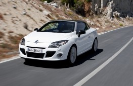 Renault Megane Coupe-Cabriolet, front, roof up