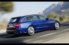 Mercedes-Benz C-Class Estate, side
