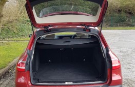 Mercedes E 350 D 4MATIC All-Terrain, tailgate