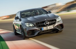 Mercedes-Benz AMG E63 4MATIC+ actiion