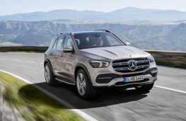 Mercedes-Benz GLE, front action