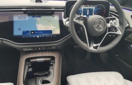 Mercedes-Benz E 450 d Estate, 2025, interior