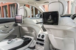 Mercedes S-Class, rear seat entertainment