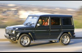 Mercedes-Benz G-Class, side