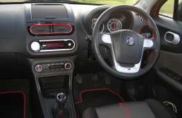 MG3 3FORM SPORT VTi-TECH 5dr Hatch