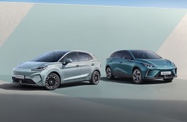 MG4 Urban and MG4 EV, 2026, front