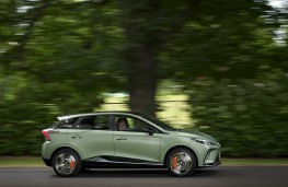 MG4 XPower, 2025, side