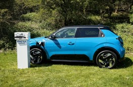 Nissan MICRA, 2026, MICRA-wave charging