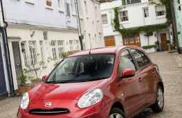 Nissan Micra DIG-S, front, upright