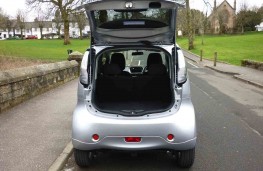 Mitsubishi i-MieV, boot