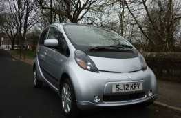 Mitsubishi i-MieV, front