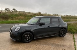 MINI Cooper 5 door, 2025, front