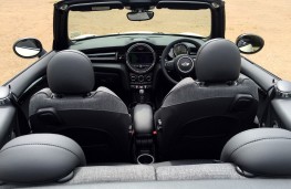 MINI Cooper Convertible, interior