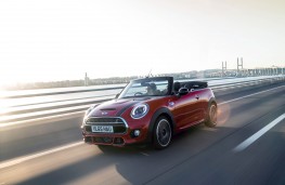 Mini Cooper S Convertible, front