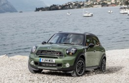 MINI Countryman, front