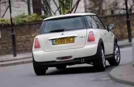 MINI One D, rear