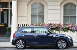 Mini Seven Cooper, side