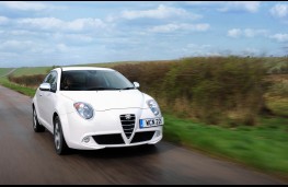 Alfa Romeo MiTo, front
