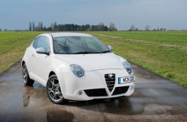 Alfa Romeo MiTo, front