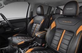 Mitsubishi L200 Barbarian SVP II interior