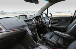 Vauxhall Mokka, interior