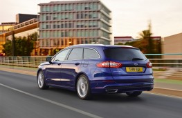 Ford Mondeo Estate, rear, action