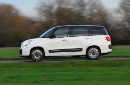 Fiat 500L MPW, side
