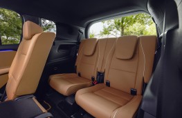 Mercedes-Benz GLB, 2025, rear seats