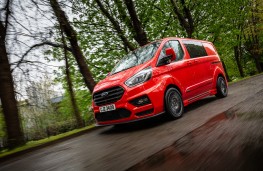 MS-RT Ford Transit Custom, 2018, side, action