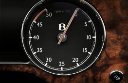Bentley Mulsanne, rev counter