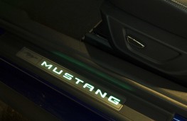 Ford Mustang, 2016, kickplate