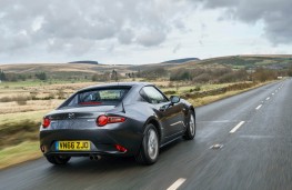 Mazda MX-5, rear