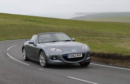 Mazda MX-5, roadster coupe, front