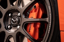 Mazda MX-5 30th Anniversary Edition, 2019, Brembo brakes