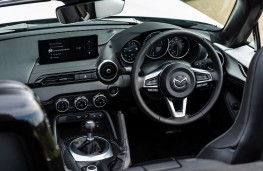 Mazda MX-5, 2025, interior