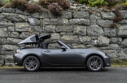 Mazda MX-5 RF, roof retraction 3