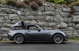 Mazda MX-5 RF, roof retraction 4