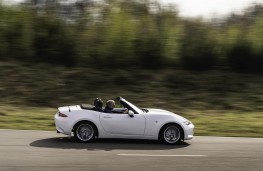 Mazda MX-5 Roadster, 2026, side