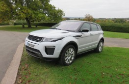 Land Rover Evoque, front