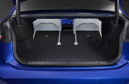 BMW i3, 2026, boot, maximum