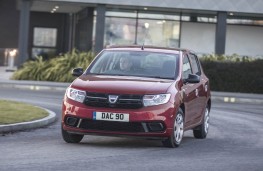 Dacia Sandero, front