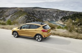Ford Fiesta Titanium, 2017, rear