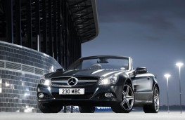 Mercedes-Benz SL350, front