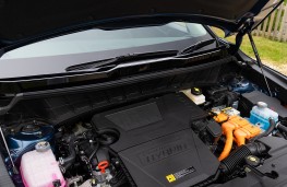 Kia Niro PHEV, 2025, engine