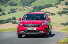 Kia Niro, 2016, front