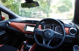 Nissan Micra, dashboard