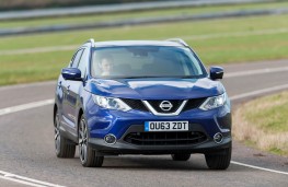 Nissan Qashqai, front action