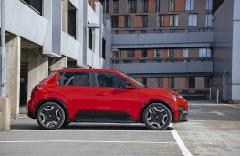Nissan Micra, 2026, side