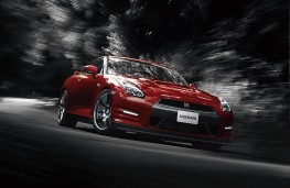 Nissan GT-R